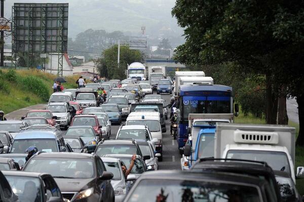 La carretera de Circunvalación es una de las más concurridas en nuestro país cada día. Foto: Alonso Tenorio