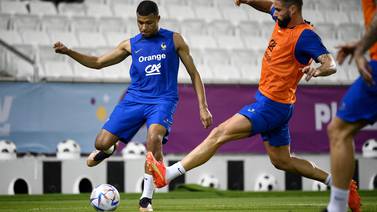 Francia no sustituirá a Karim Benzema y la ofensiva recaerá en Kylian Mbappé y Olivier Giroud