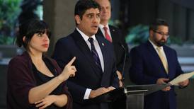 Carlos Alvarado ordena recortar hasta en ¢7 millones los salarios de los gerentes bancarios