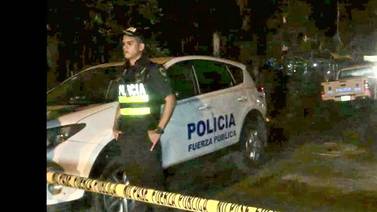 Dos hermanos asesinados a balazos frente a bar en Valle La Estrella, Limón
