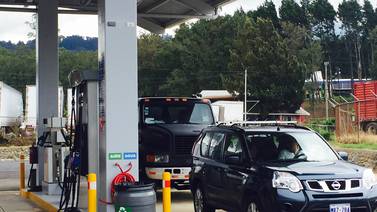 Estación de servicio en Ochomogo inició venta de biodiesel
