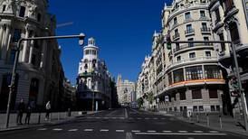 Cancillería reporta a persona adulta mayor tica con covid-19 en Madrid