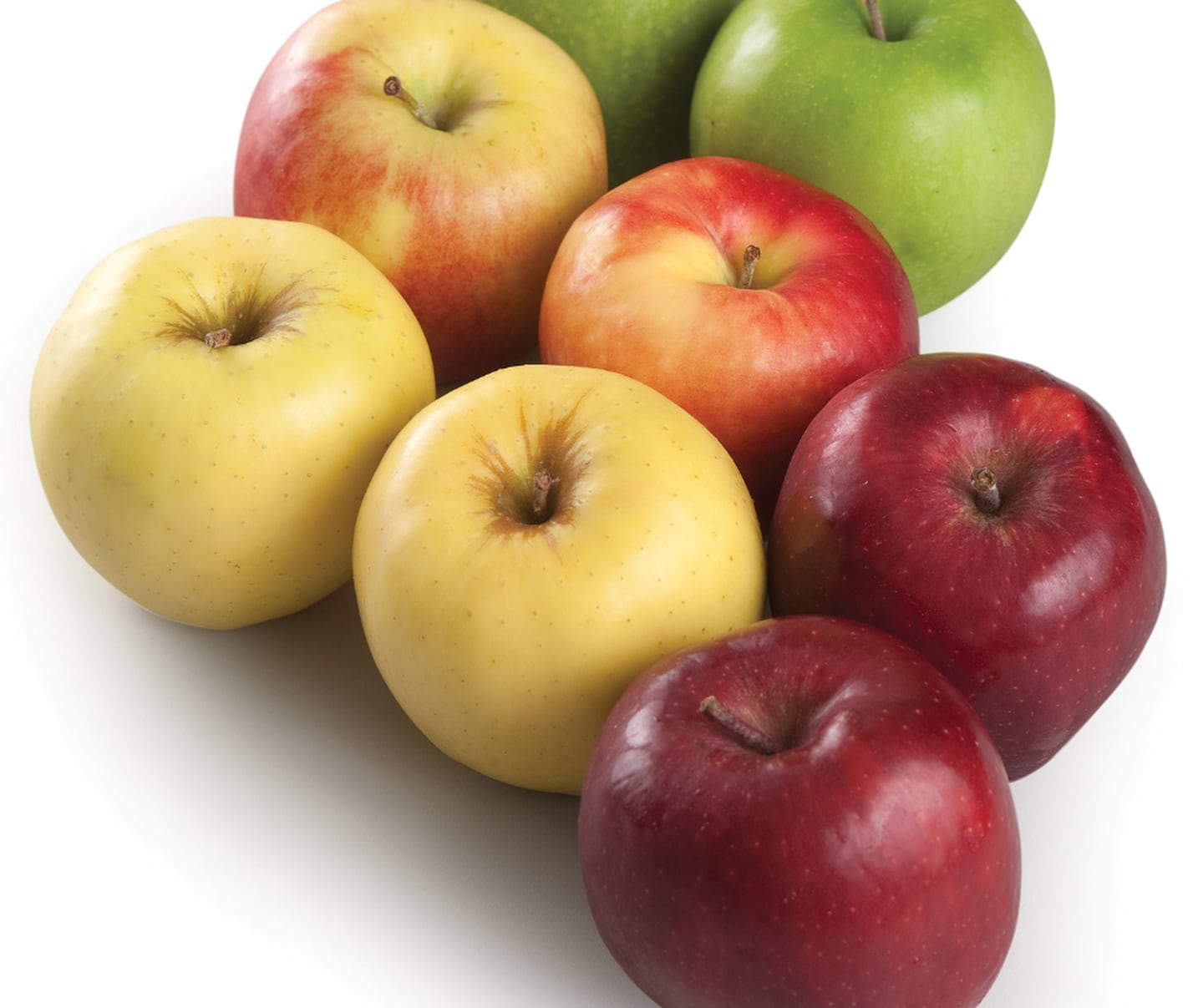Una manzana mediana contiene 60 kcal
aproximadamente. Es rica en vitaminas E y C y
potasio. Su fibra, llamada pectina, contribuye
a disminuir el colesterol y los triglicéridos en
sangre. Es antiinflamatoria y antidiarreica.
Posee antioxidantes como flavonoides y
quercitina.