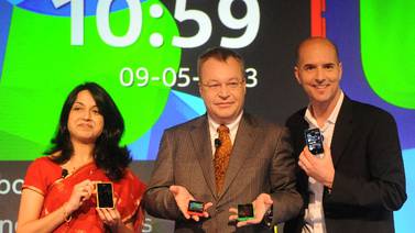 Nokia    presenta su smartphone a &#36;99 para conquistar el mercado emergente