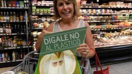 Campaña evitó uso de 1.260.000 bolsas plásticas en supermercado
