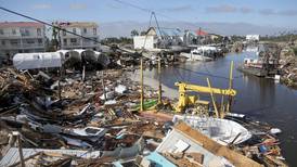 Inundaciones y fuertes vientos afectan el noroeste de Florida por paso de la tormenta Michael