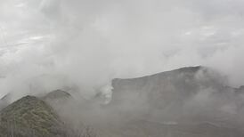 Actividad del volcán Turrialba es la más baja desde octubre