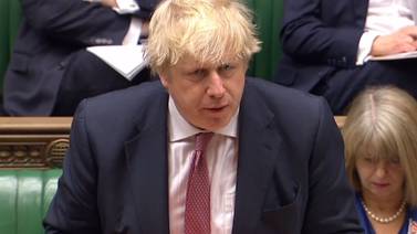 Boris Johnson se defiende antes de publicación de informe sobre fiestas ilegales