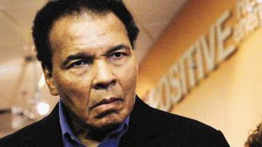 Muhammad Ali fue dado de alta tras sufrir infección urinaria