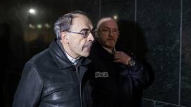 
Fiscalía de Francia descarta pedir cárcel para cardenal acusado de tapar agresiones sexuales
