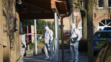 Sujeto mata a tiros a seis familiares en Alemania