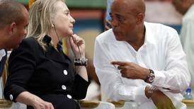 Los Clinton inauguran parque industrial en Haití