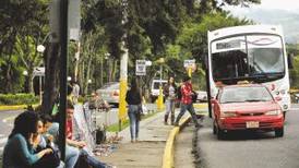 Sorpresa ante restricción para   usar buses a UCR
