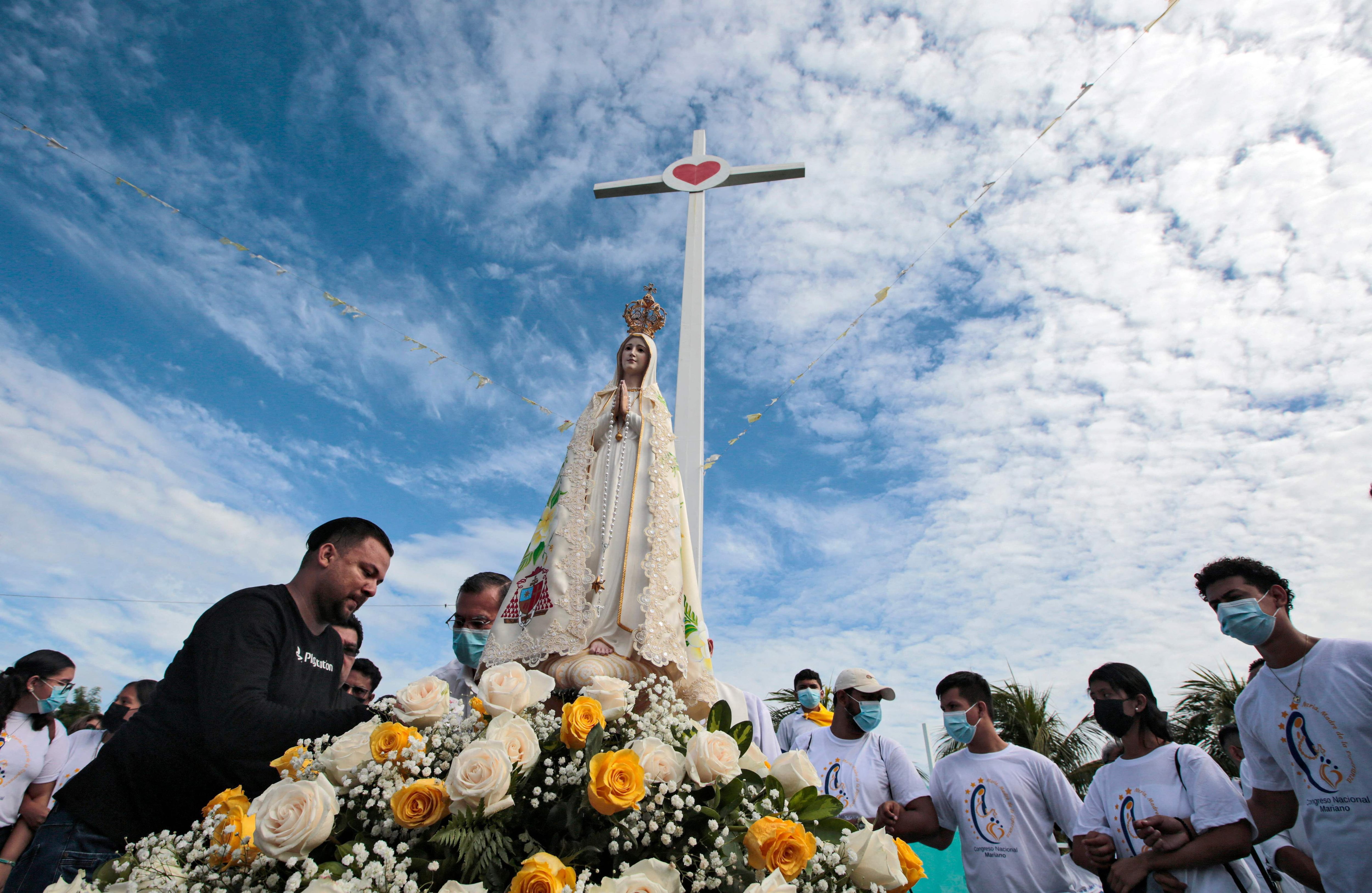 Daniel Ortega cierra dos universidades ligadas a la Iglesia católica