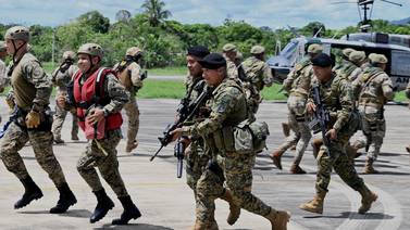 Panamá busca proteger a migrantes y combatir el crimen organizado en la selva del Darién