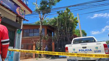 Joven de 18 años muere electrocutado mientras podaba árbol en Alajuela