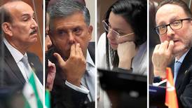 Diputados: Discurso de Chaves choca con la realidad y está lleno de promesas como en campaña