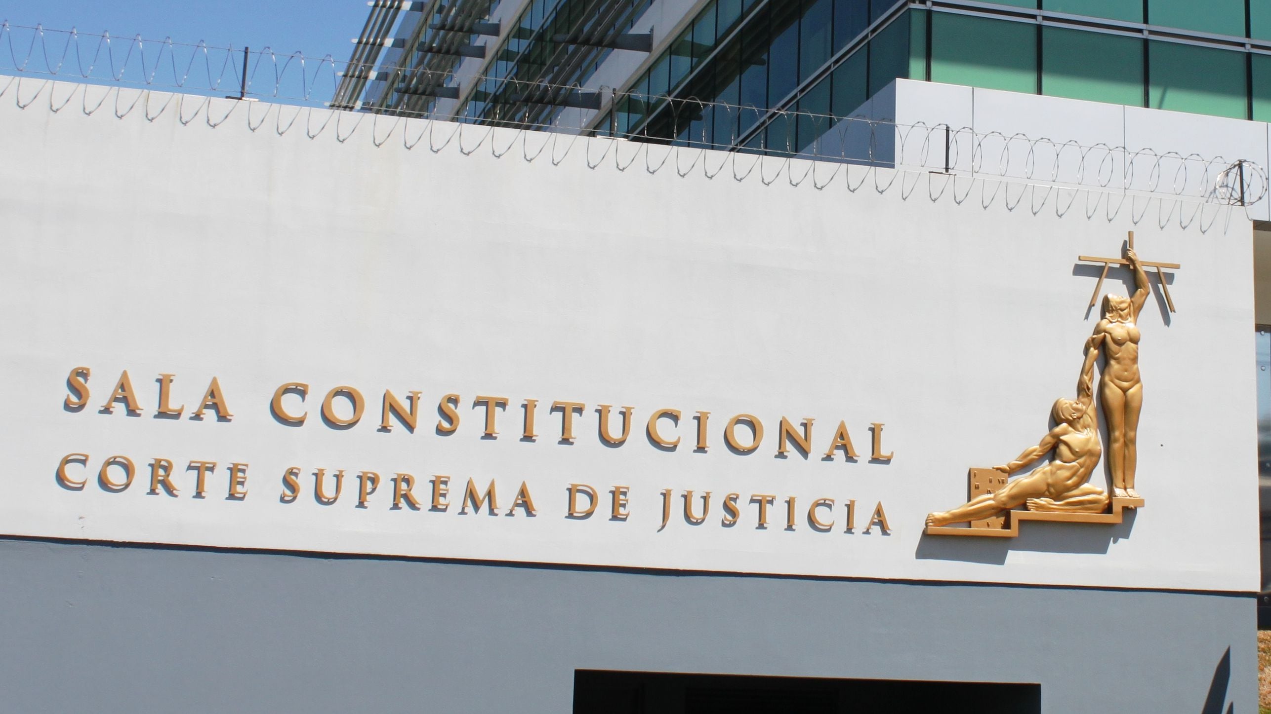La Sala Constitucional aclaró que una acción que tiene en estudio  desde 2021 no impide resolver una petición de medida cautelar planteada por la CCSS ante Juzgado de Trabajo, para tratar de poner fin a protesta de especialistas. 