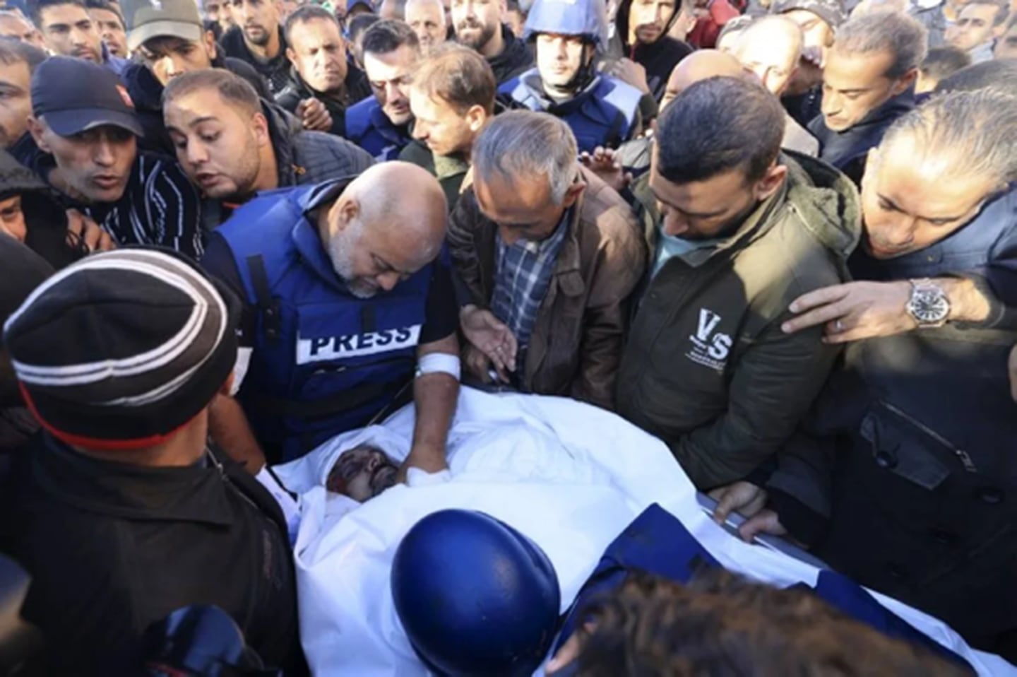 Según la Federación Internacional de Periodistas, hasta el 4 de abril fallecieron 104 periodistas en Gaza.