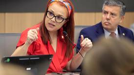 Jefa del PLN pide trasladar feriado del Día de la Madre del 2023