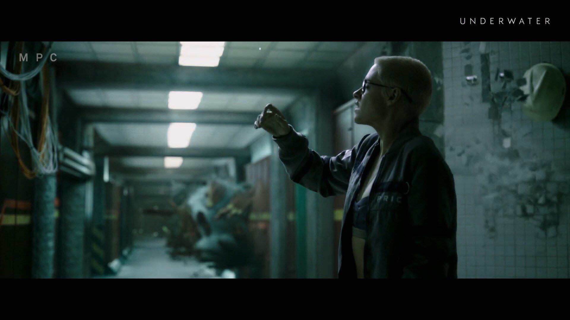 Kristen Stewart protagonizó 'Underwater', cinta de ciencia ficción cargada de efectos en los que participó el tico Nacho Corrales. Foto: Cortesía
