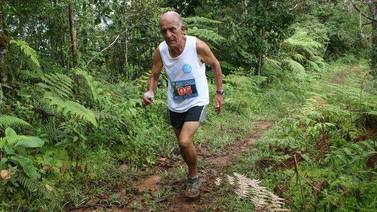 Jueves deciden si permiten a atleta de 71 años correr en el Chirripó