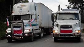 Gobierno se compromete a regular trabajo de traileros extranjeros en el país