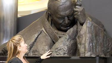 Médico tico fue el último invitado a canonización de Juan Pablo II