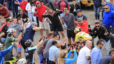 Todo Cartago se tiró  a la calle para alentar a Daniel Bonilla, líder de la Vuelta 