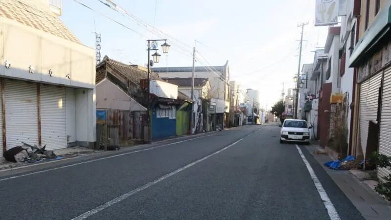 Fukushima Daiichi, el sitio del devastador accidente nuclear del 2011 tras un terremoto y tsunami que hasta la fecha se mantiene inhabitado.