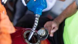 Fuerte baja en venta de combustibles pone en aprietos a las gasolineras
