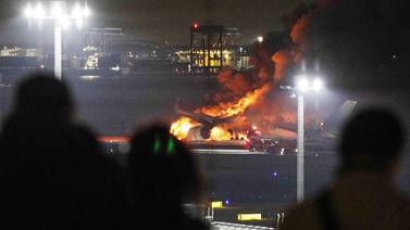 Pilotos de Japan Airlines no vieron al avión con el cual chocaron