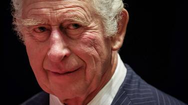 Rey Carlos III: con menos de un año en el trono, su salud ya preocupa al Reino Unido