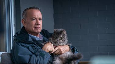 Tom Hanks regresa al cine siendo ‘Un vecino gruñón’