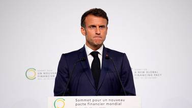 Emmanuel Macron aboga por una defensa creíble en una Europa que ‘puede morir’