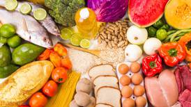 ‘Influenciadores’ dan consejos de alimentación sin estar capacitados, alertan nutricionistas