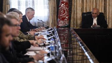 El jefe del Pentágono visita  Afganistán  tras el letal ataque de los talibanes
