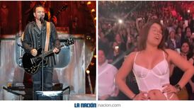 Mujer se despojó de su ropa en concierto de Ricardo Arjona. ¿Qué hizo el cantante?