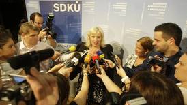 Oposición eslovaca busca coalición para gobernar