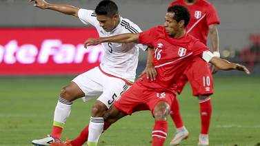 México rescata empate en amistoso ante Perú