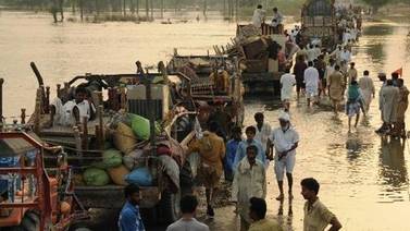 Nivel de aguas comienza  a bajar en sur de Pakistán