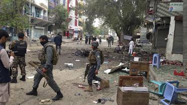 Ataque suicida  mata a 35 personas en el este de  Afganistán