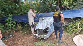 Dos avionetas con rastros de droga aparecen en pista clandestina en Puerto Jiménez