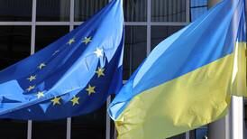 UE adopta nuevo paquete de sanciones a Rusia, con fuerte golpe al sector petrolero
