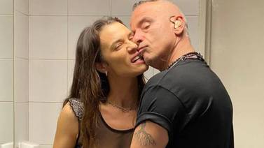 Eros Ramazzotti, de casi 60 años, presenta a su novia 25 años menor que él