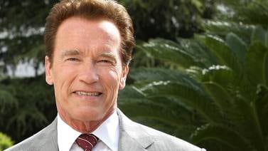 Arnold Schwarzenegger halló  un nuevo amor