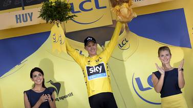 Análisis: Chris Froome asalta cima del Tour de Francia en etapa marcada por caída de medio pelotón