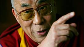 No hay dejarse ‘hechizar’ por el dalái lama, dice China a la comunidad internacional