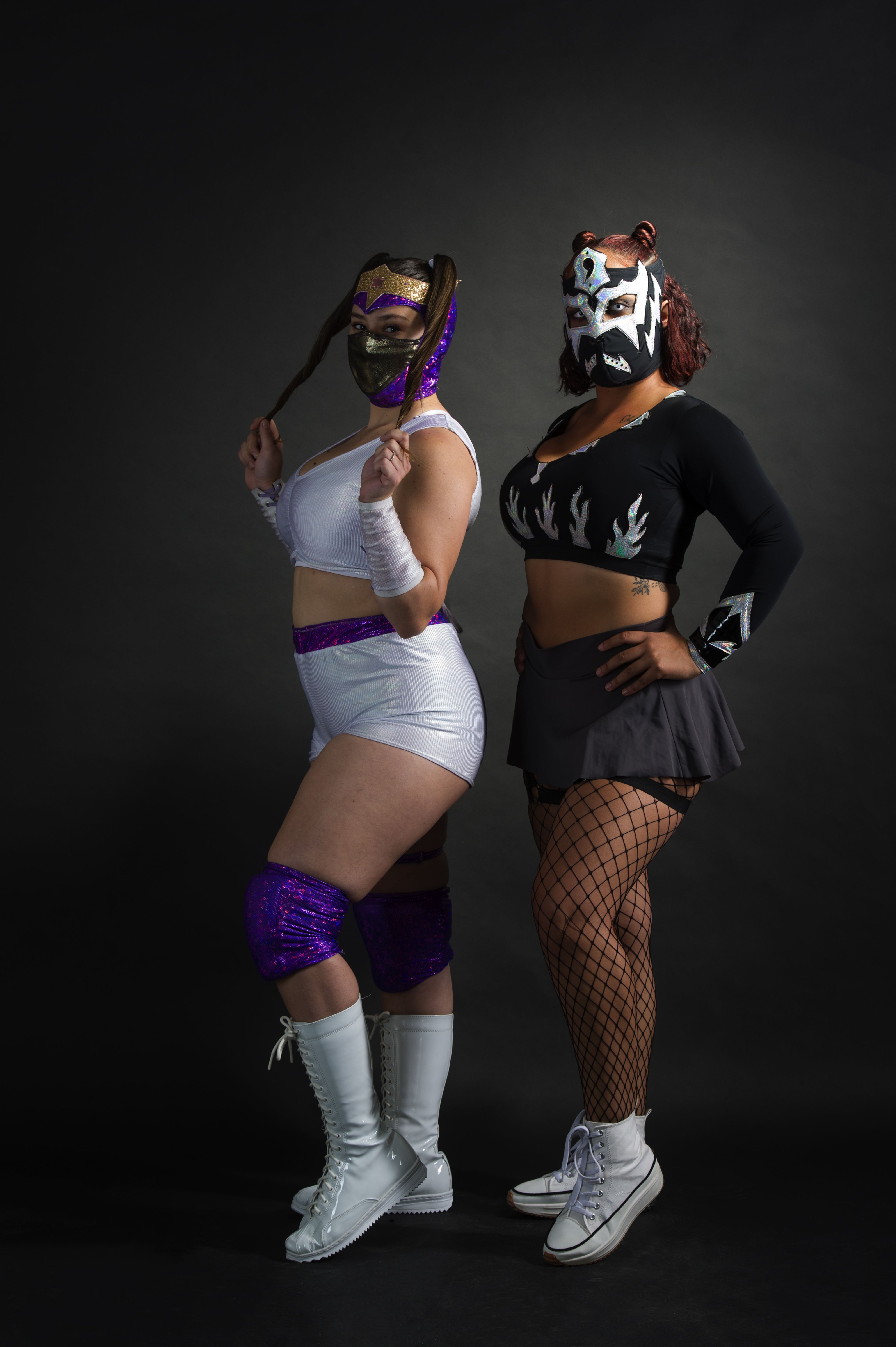 Medusa y Lady Fénix son parte del equipo de luchadores de Luchamanía, sitio en el que se forman profesionalmente. 