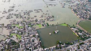 Inundaciones en Pakistán impulsan debate sobre compensaciones por cambio climático